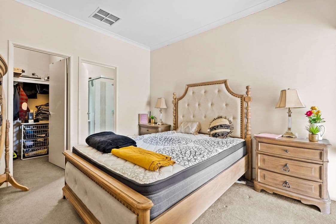 140 Lambeth Circle, WELLARD, WA 6170, Wellard - Thumbnail 4