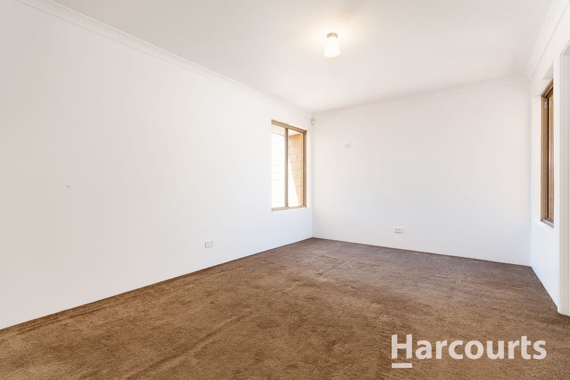 95 Shepperton Drive, BUTLER, WA 6036, Butler - Thumbnail 3
