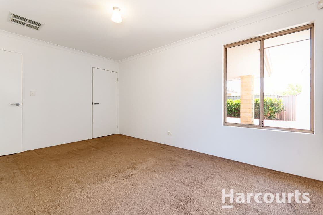 95 Shepperton Drive, BUTLER, WA 6036, Butler - Thumbnail 4