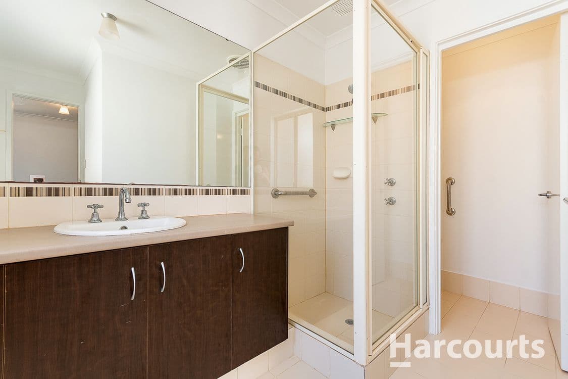 95 Shepperton Drive, BUTLER, WA 6036, Butler - Thumbnail 6