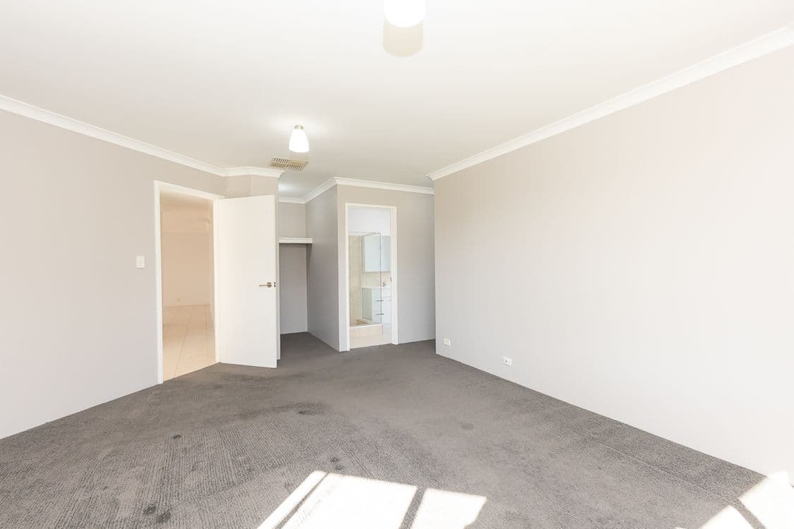 10 Properjohn Drive, ROCKINGHAM, WA 6168, Rockingham - Thumbnail 4