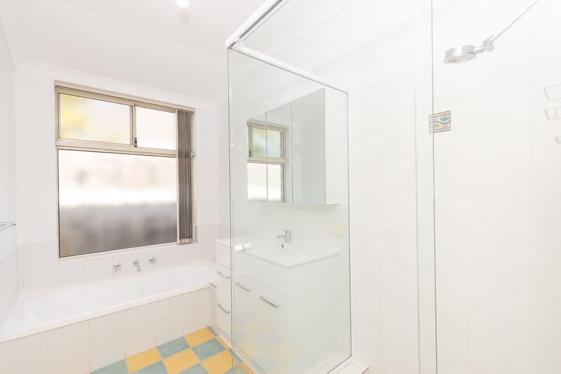 10 Properjohn Drive, ROCKINGHAM, WA 6168, Rockingham - Thumbnail 5