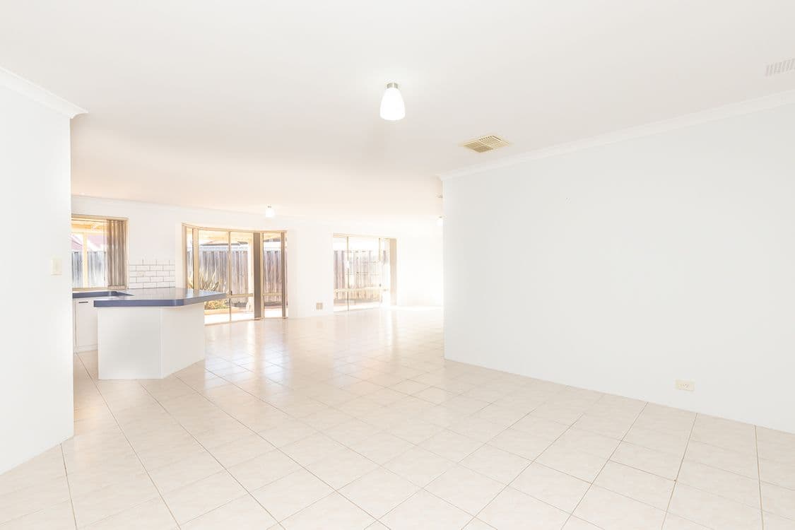 10 Properjohn Drive, ROCKINGHAM, WA 6168, Rockingham - Thumbnail 8