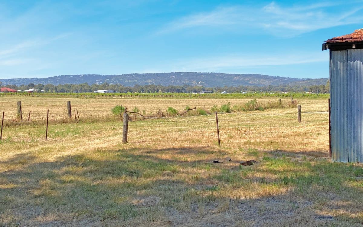 178 Lefroy Avenue, HERNE HILL, WA 6056, Herne Hill - Thumbnail 6