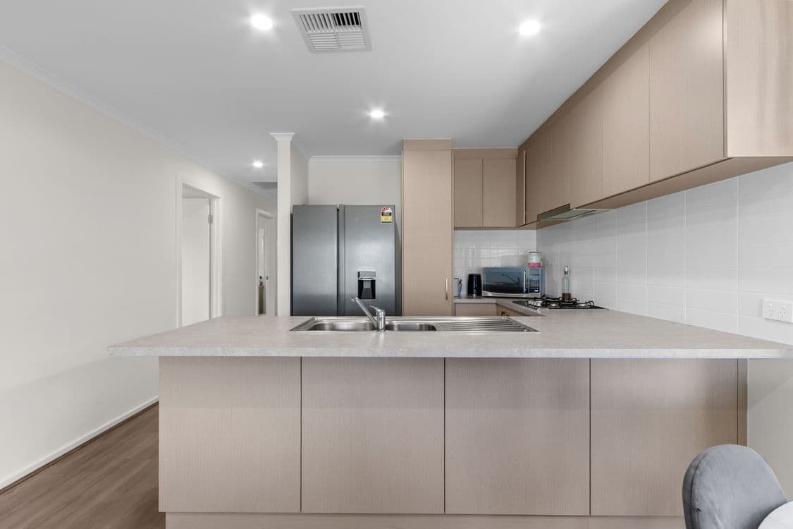 18B Barker Crescent, SMITHFIELD PLAINS, SA 5114, Smithfield Plains - Thumbnail 2