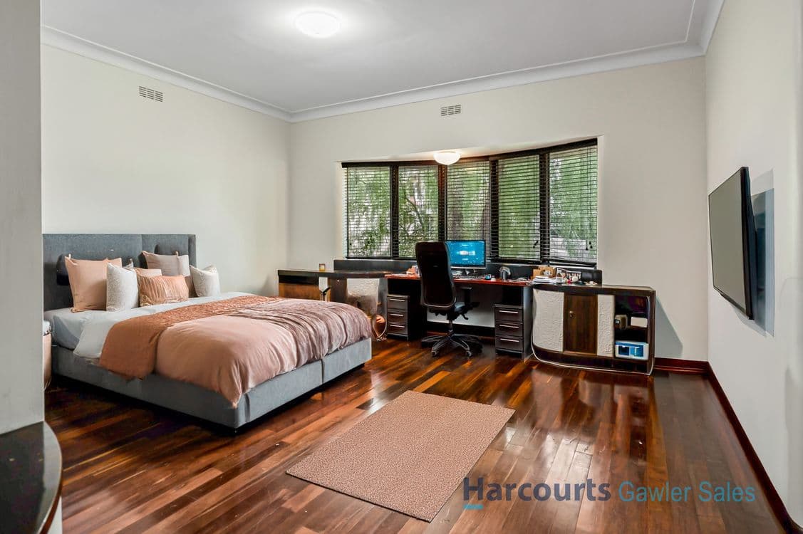 1 Lawrence Avenue, DERNANCOURT, SA 5075, Dernancourt - Thumbnail 3
