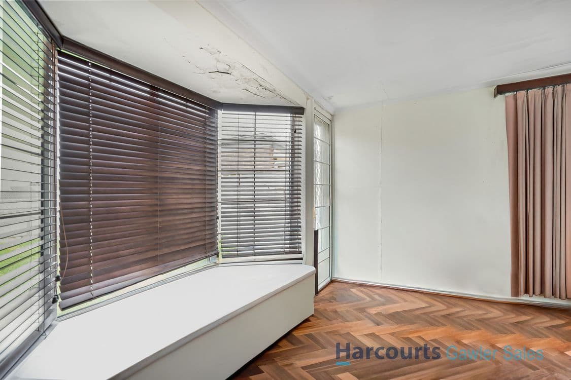 1 Lawrence Avenue, DERNANCOURT, SA 5075, Dernancourt - Thumbnail 5