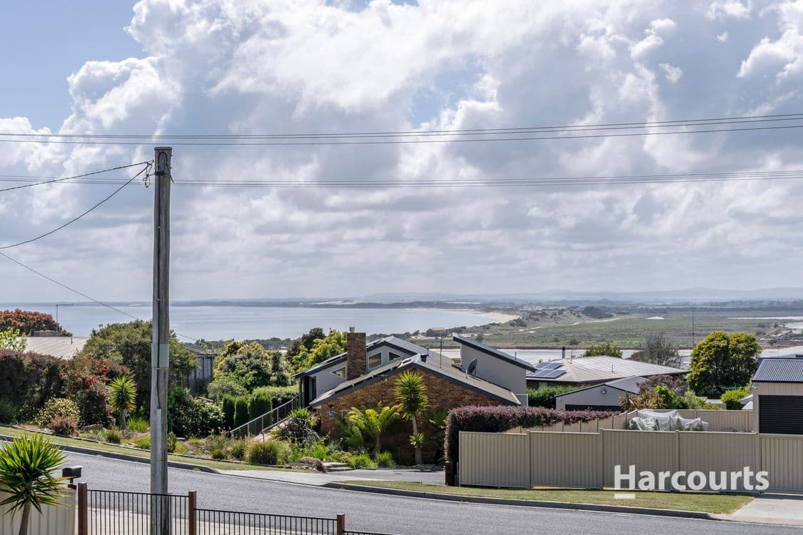 60 Emma Street, BRIDPORT, TAS 7262, Bridport - Thumbnail 3