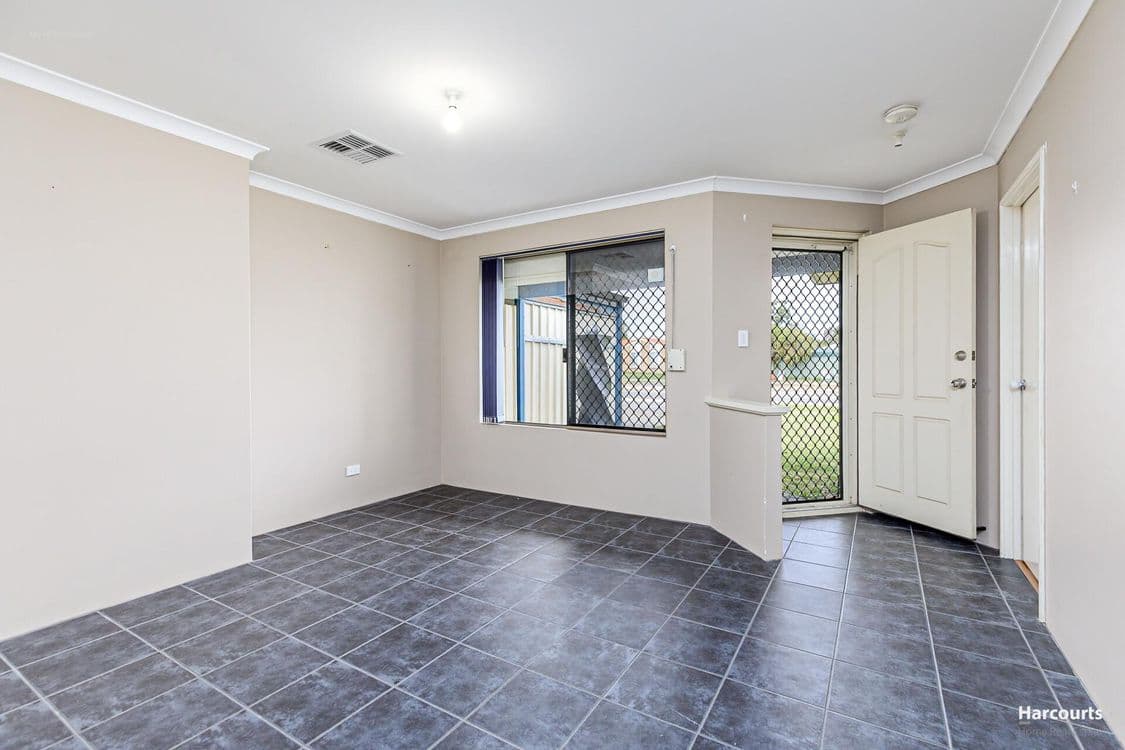 41 Seville Drive, SEVILLE GROVE, WA 6112, Seville Grove - Thumbnail 5