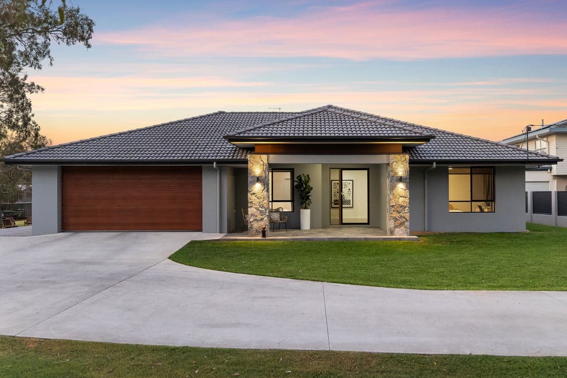 54 Cranleigh Street, WYNNUM WEST, QLD 4178, Wynnum West - Thumbnail 3