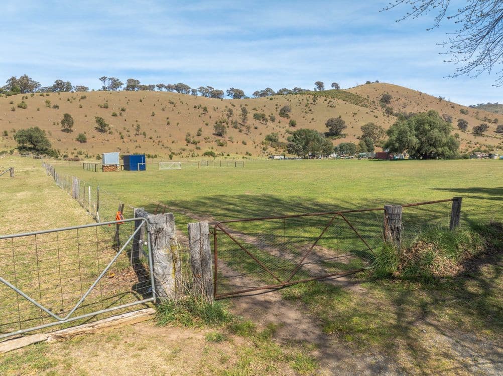 6965 Great Alpine Road, SWIFTS CREEK, VIC 3896, Swifts Creek - Thumbnail 3