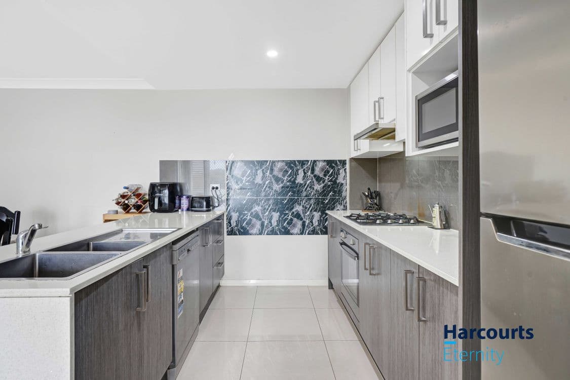 202/8 Cornelia rd, TOONGABBIE, NSW 2146, Toongabbie - Thumbnail 4