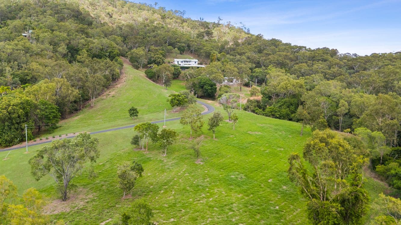 195 Howes Road, FARNBOROUGH, QLD 4703, Farnborough - Image 1
