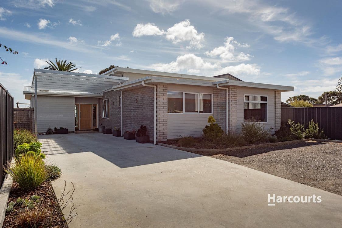 62A Old Bass Highway, WYNYARD, TAS 7325, Wynyard - Thumbnail 2