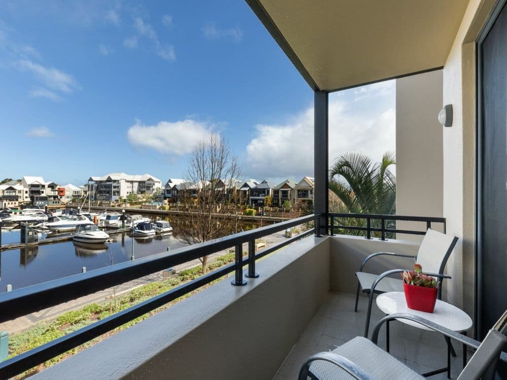 2/10 Marina Drive, ASCOT, WA 6104, Ascot - Thumbnail 2