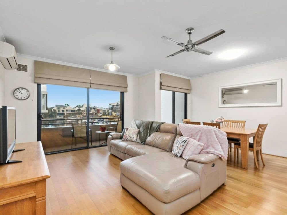 2/10 Marina Drive, ASCOT, WA 6104, Ascot - Thumbnail 4