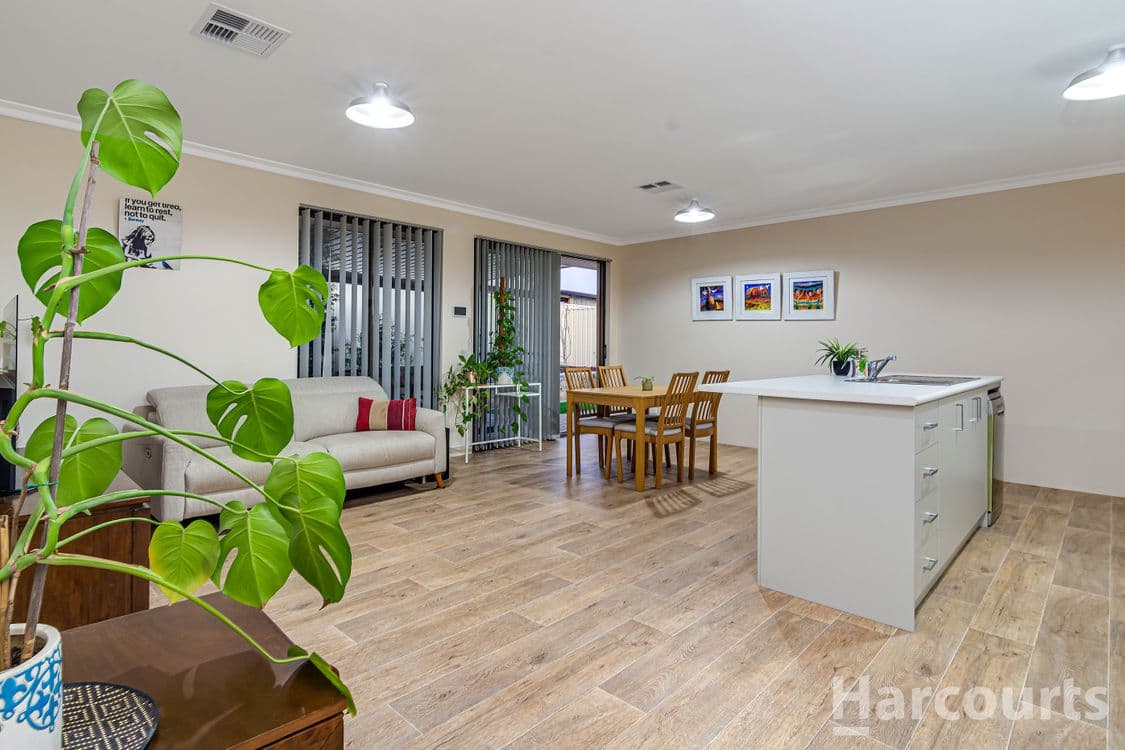 18A Ewell Court, MARANGAROO, WA 6064, Marangaroo - Thumbnail 2