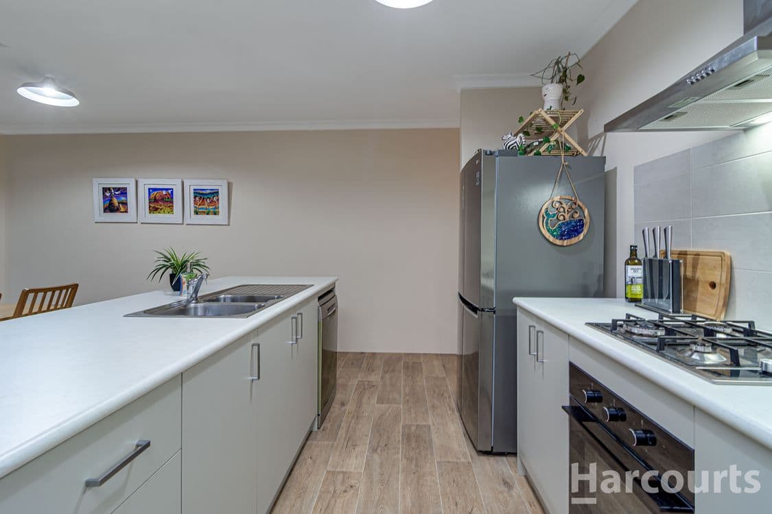 18A Ewell Court, MARANGAROO, WA 6064, Marangaroo - Thumbnail 3