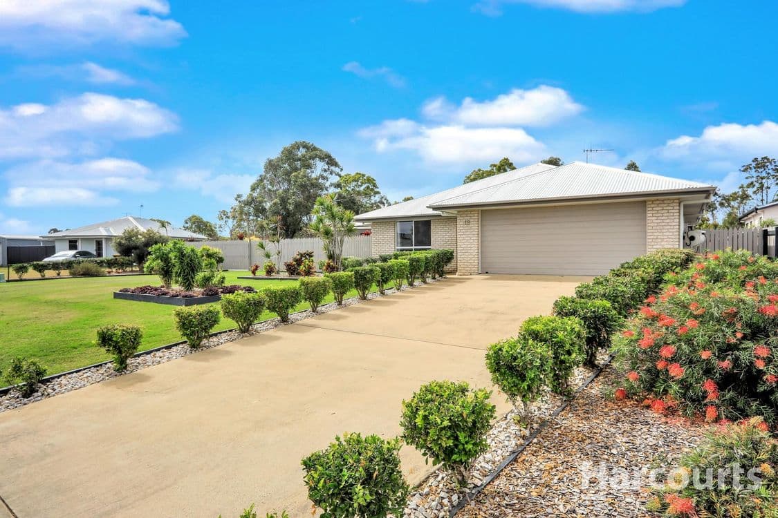 18 Wallum Street, WOODGATE, QLD 4660, Woodgate - Thumbnail 2