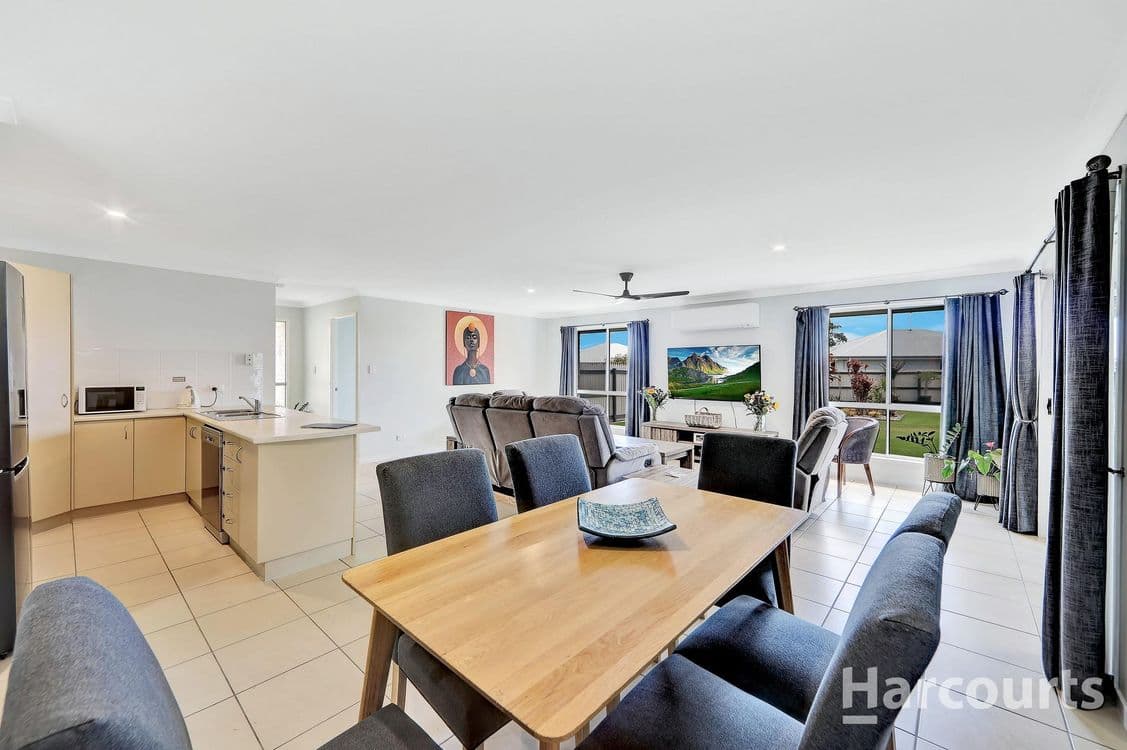 18 Wallum Street, WOODGATE, QLD 4660, Woodgate - Thumbnail 8