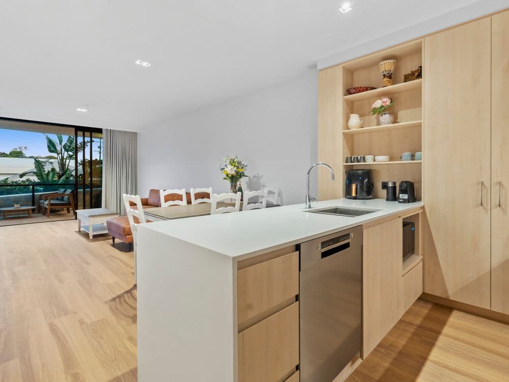 203/117 Chestnut Street, WYNNUM, QLD 4178, Wynnum - Thumbnail 5