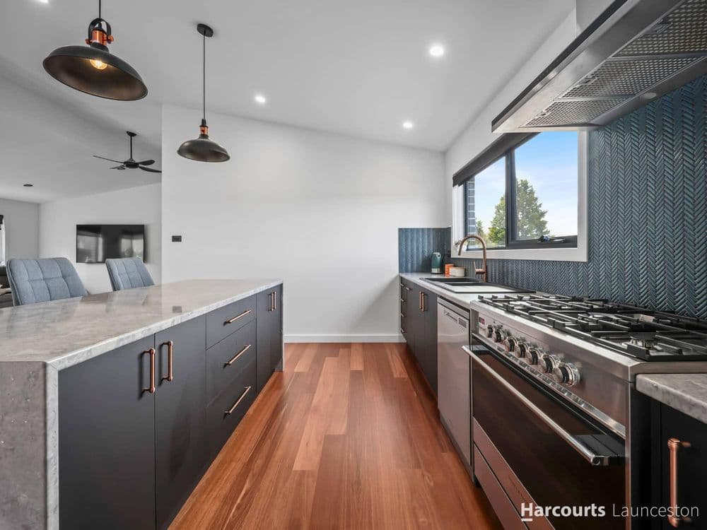 25 Casuarina Drive, SUMMERHILL, TAS 7250, Summerhill - Thumbnail 6