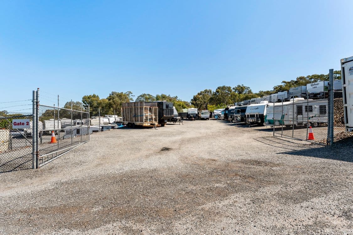 205 Dalison Avenue, WATTLEUP, WA 6166, Wattleup - Thumbnail 4