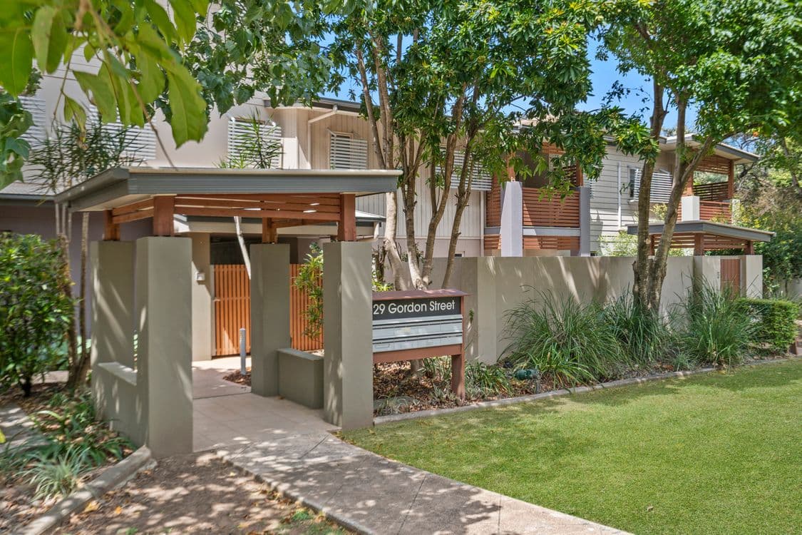 8/29-33 Gordon Street, ORMISTON, QLD 4160, Ormiston - Image 1