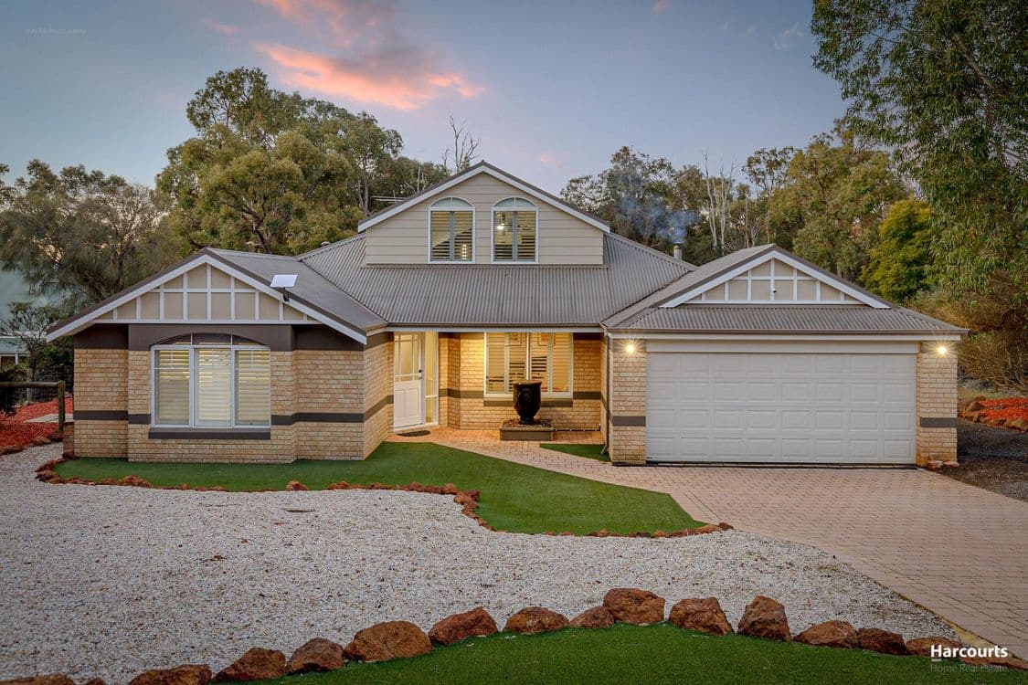 10 Forestedge Retreat, ROLEYSTONE, WA 6111, Roleystone - Thumbnail 2