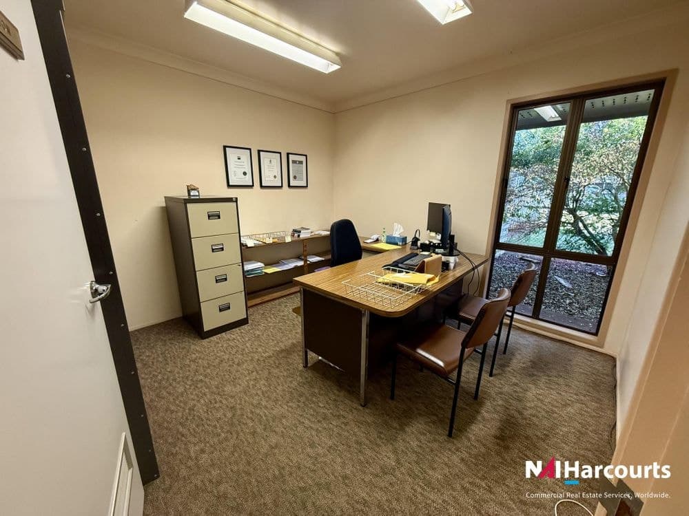 11 Crescent Street, CHILDERS, QLD 4660, Childers - Thumbnail 7