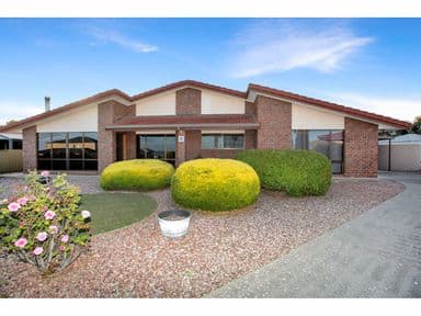 8 Everard Court, PORT LINCOLN, SA 5606, Port Lincoln - Image 1