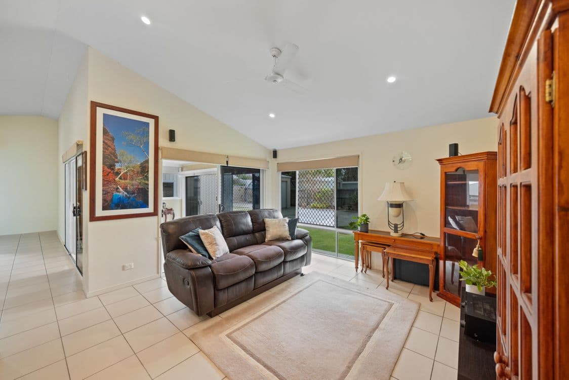 31 Canberra Avenue, COOLOOLA COVE, QLD 4580, Cooloola Cove - Thumbnail 5