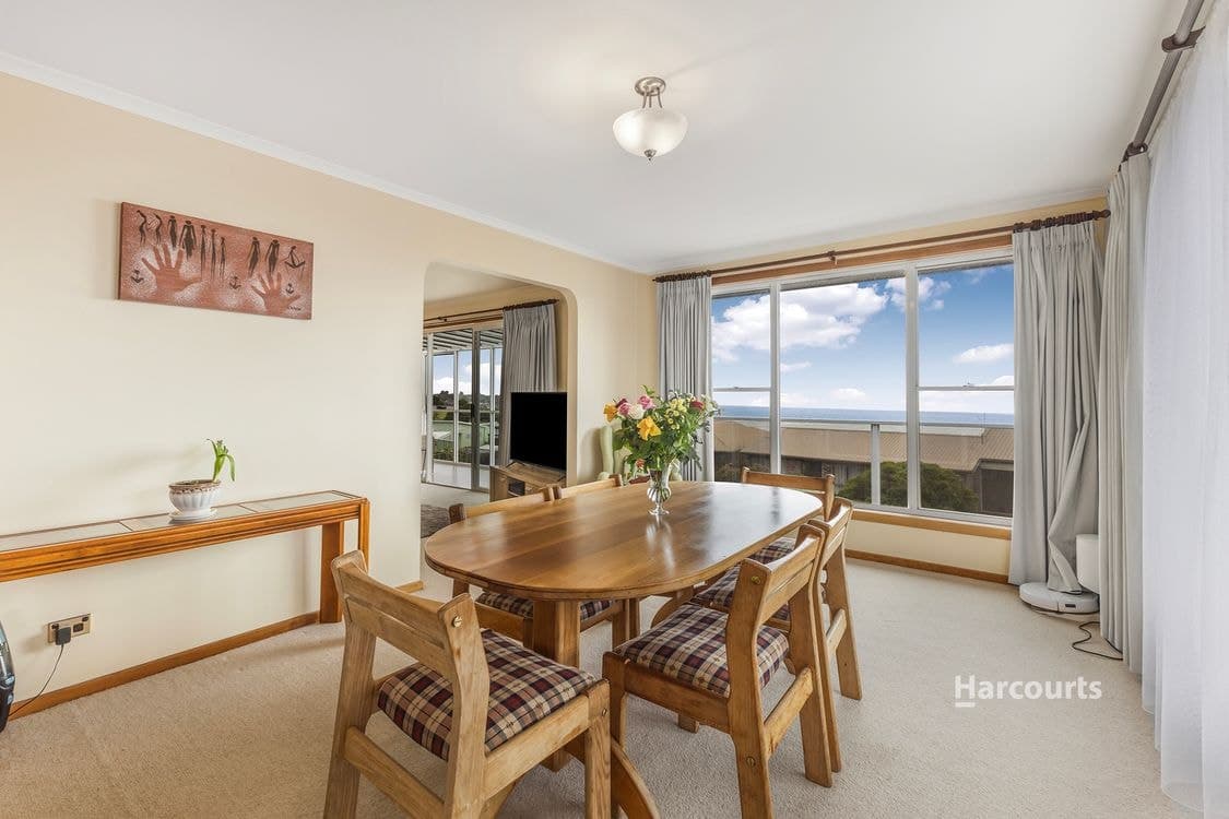 2 Lancaster Avenue, PENGUIN, TAS 7316, Penguin - Thumbnail 5