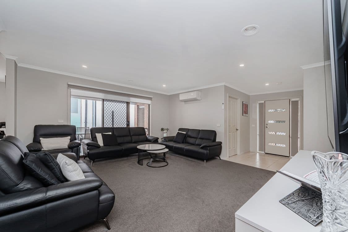 1 Candlebark Drive, GREENVALE, VIC 3059, Greenvale - Thumbnail 6