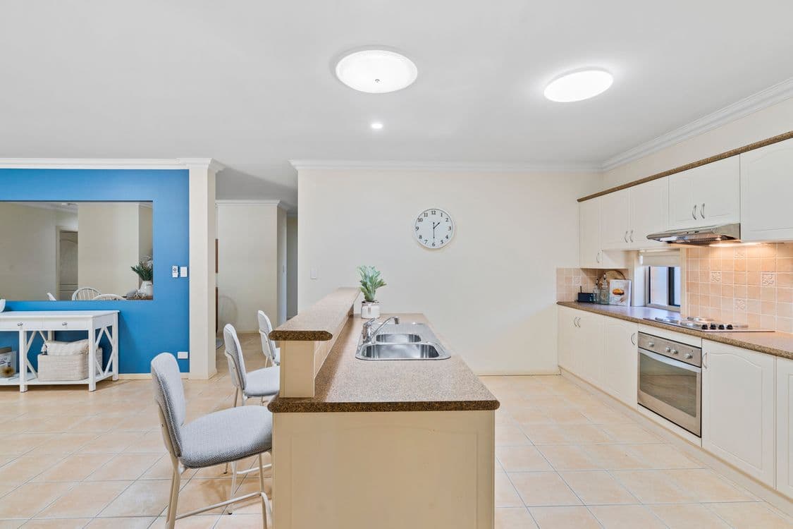 17 Jacob Street, WELLINGTON POINT, QLD 4160, Wellington Point - Thumbnail 4