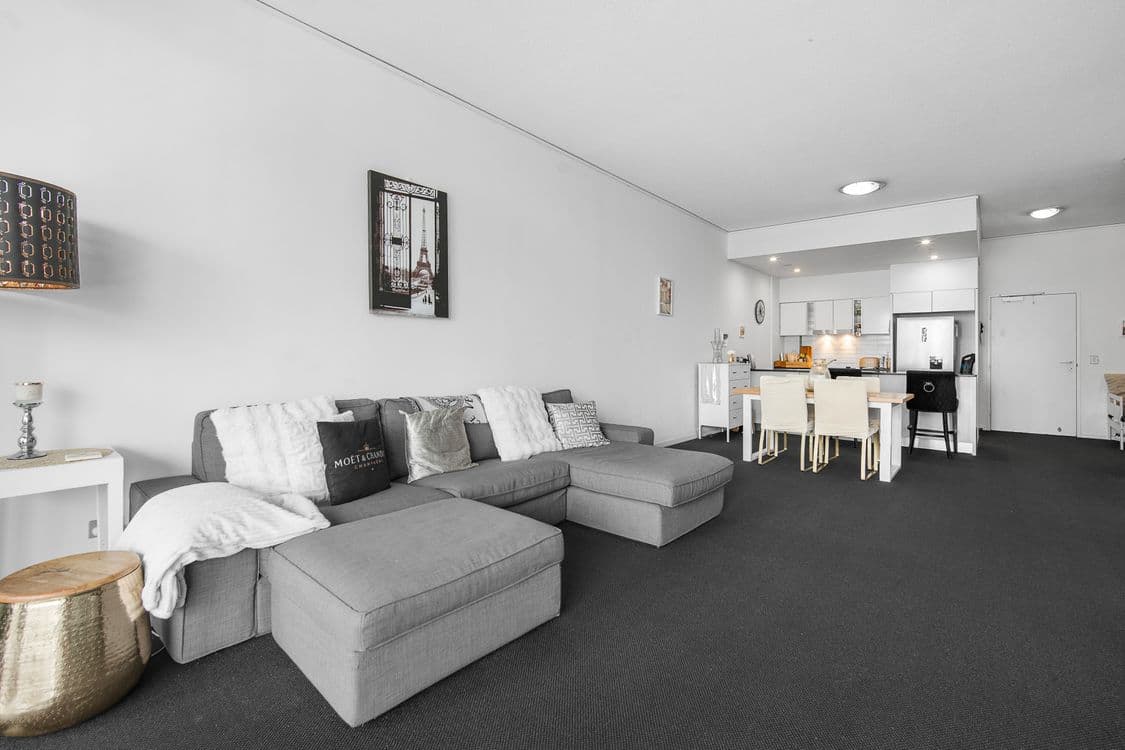 2403/22 Surf Parade, BROADBEACH, QLD 4218, Broadbeach - Thumbnail 5