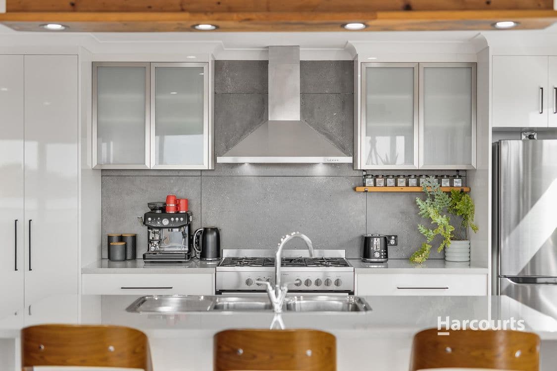 2 Serrata Crescent, SISTERS BEACH, TAS 7321, Sisters Beach - Thumbnail 7