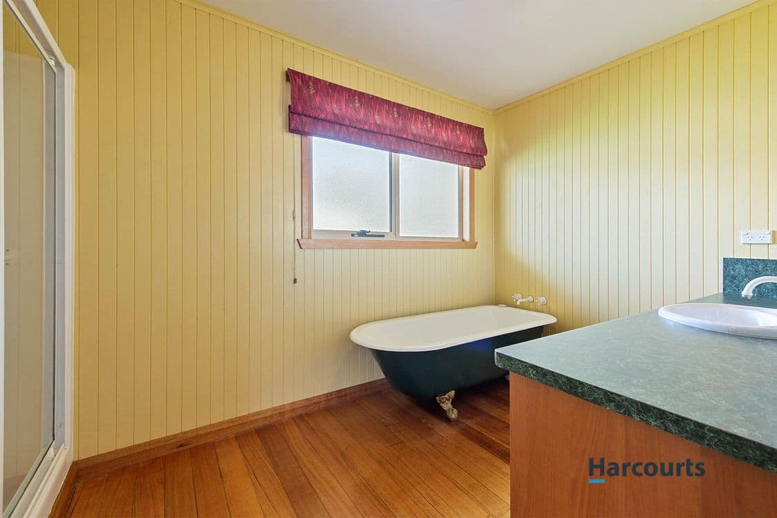 21 Innes Street East, STRAHAN, TAS 7468, Strahan - Thumbnail 5