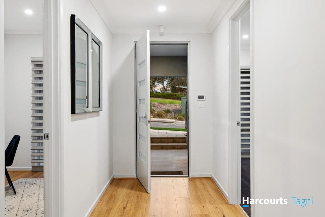 3 Everton Road, SEAFORD HEIGHTS, SA 5169, Seaford Heights - Thumbnail 3
