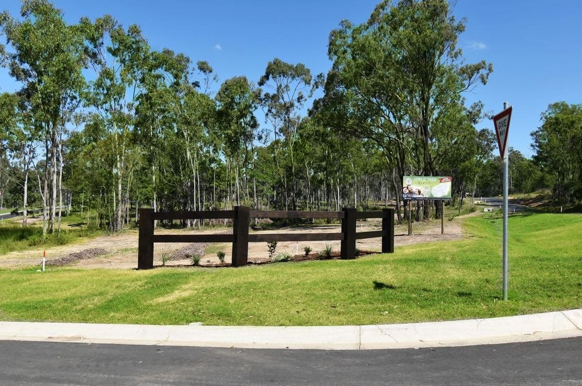 15 Bradley Place, APPLE TREE CREEK, QLD 4660, Apple Tree Creek - Thumbnail 2