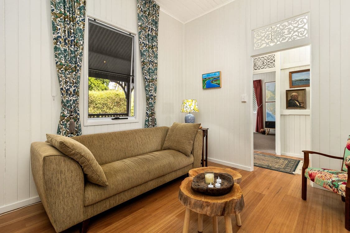 1 Oakes Street, CHILDERS, QLD 4660, Childers - Thumbnail 6