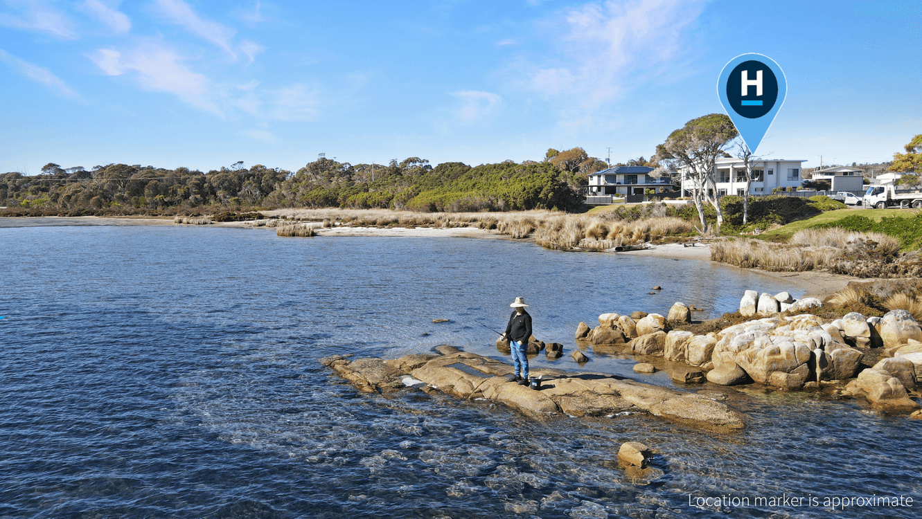 11 Barrack Street, AKAROA, TAS 7216, Akaroa - Thumbnail 2
