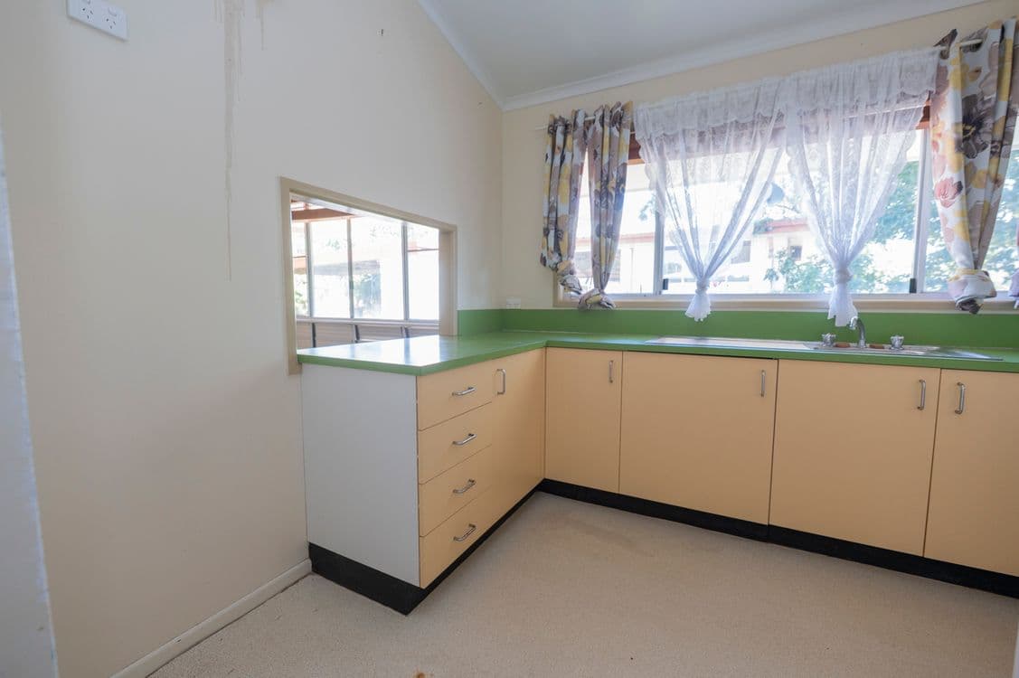 50 McClennan Terrace, GLENDEN, QLD 4743, Glenden - Thumbnail 6