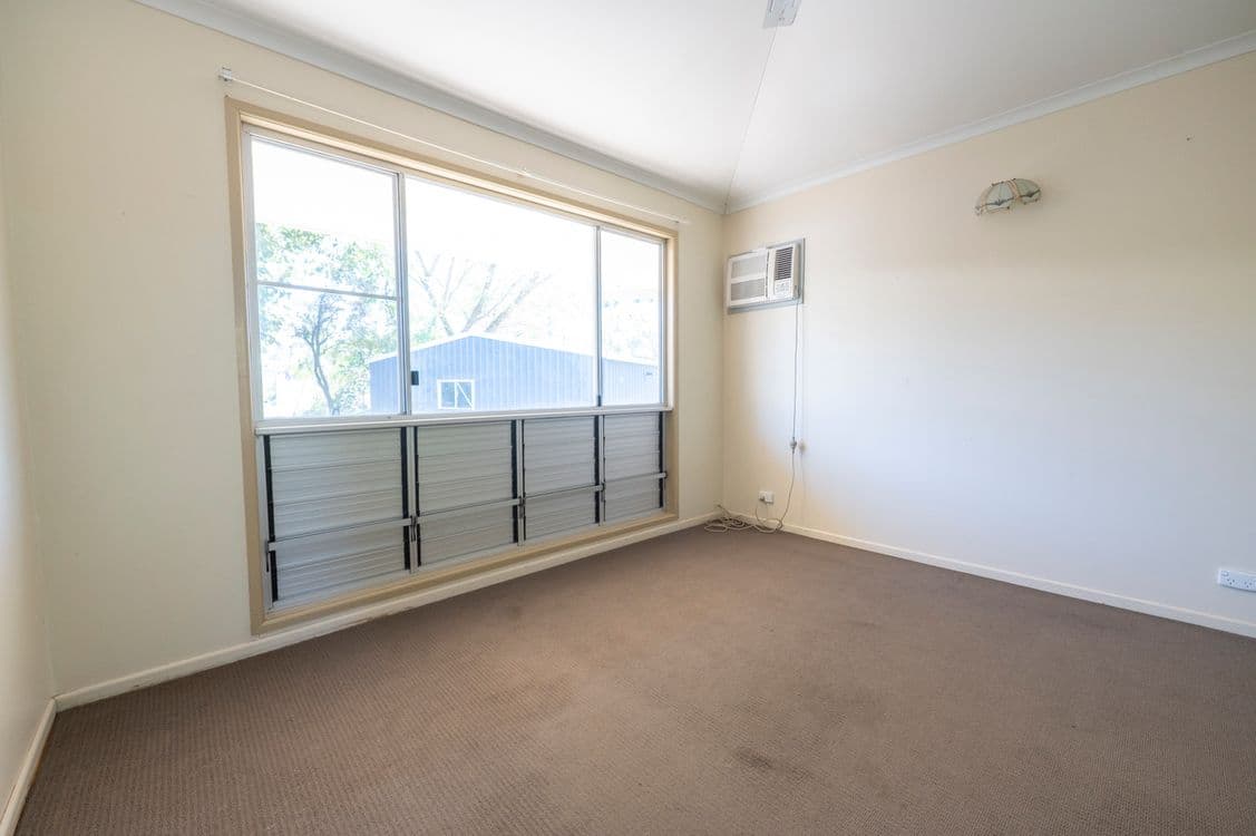 50 McClennan Terrace, GLENDEN, QLD 4743, Glenden - Thumbnail 8