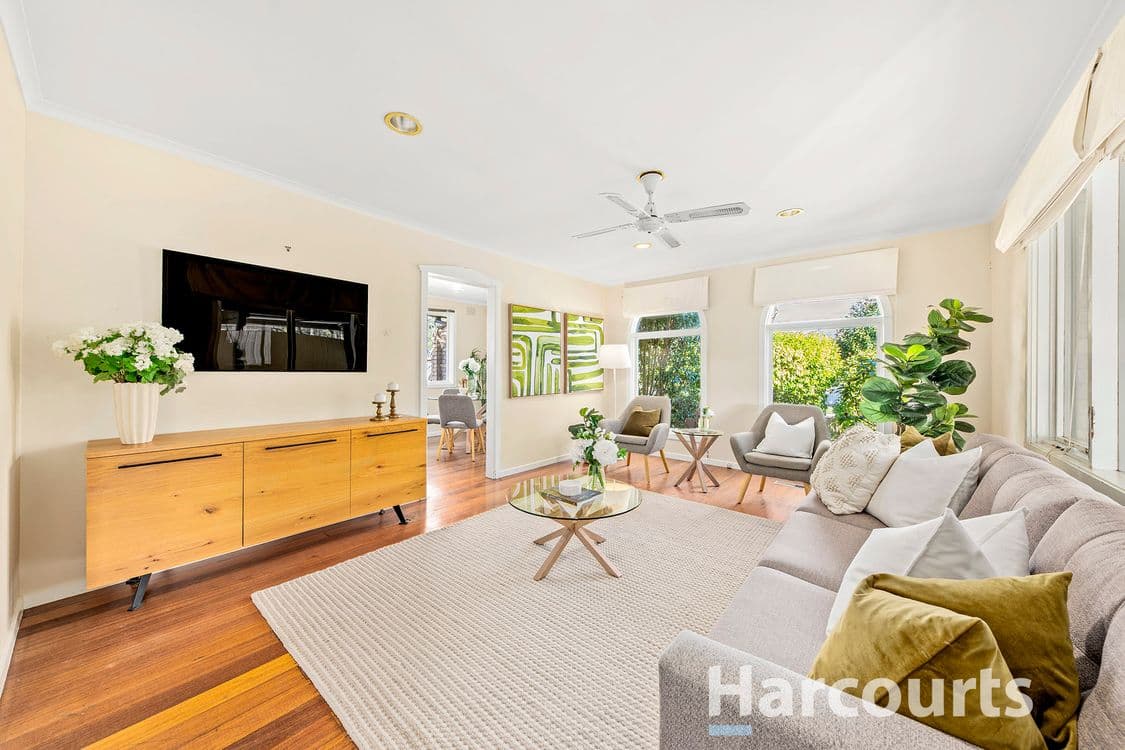 63 Landstrom Quadrant, KILSYTH, VIC 3137, Kilsyth - Thumbnail 3