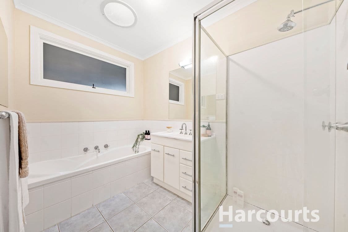63 Landstrom Quadrant, KILSYTH, VIC 3137, Kilsyth - Thumbnail 7