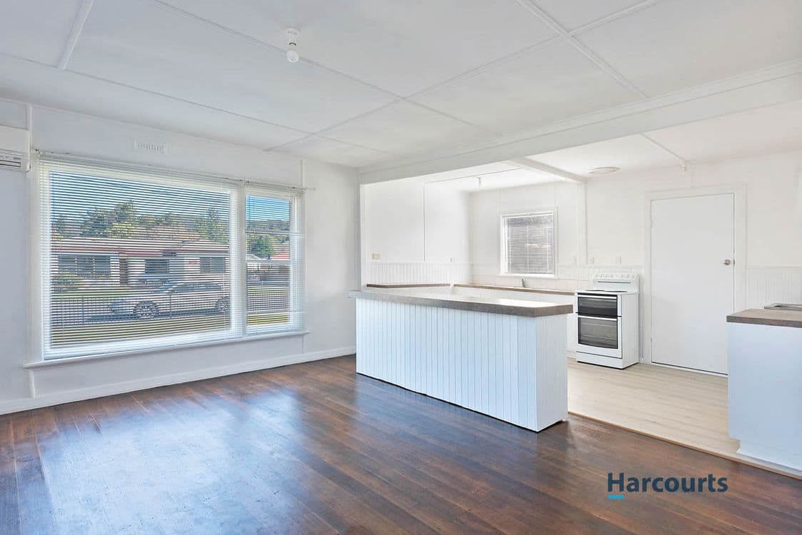 4 Murray Street, QUEENSTOWN, TAS 7467, Queenstown - Thumbnail 2
