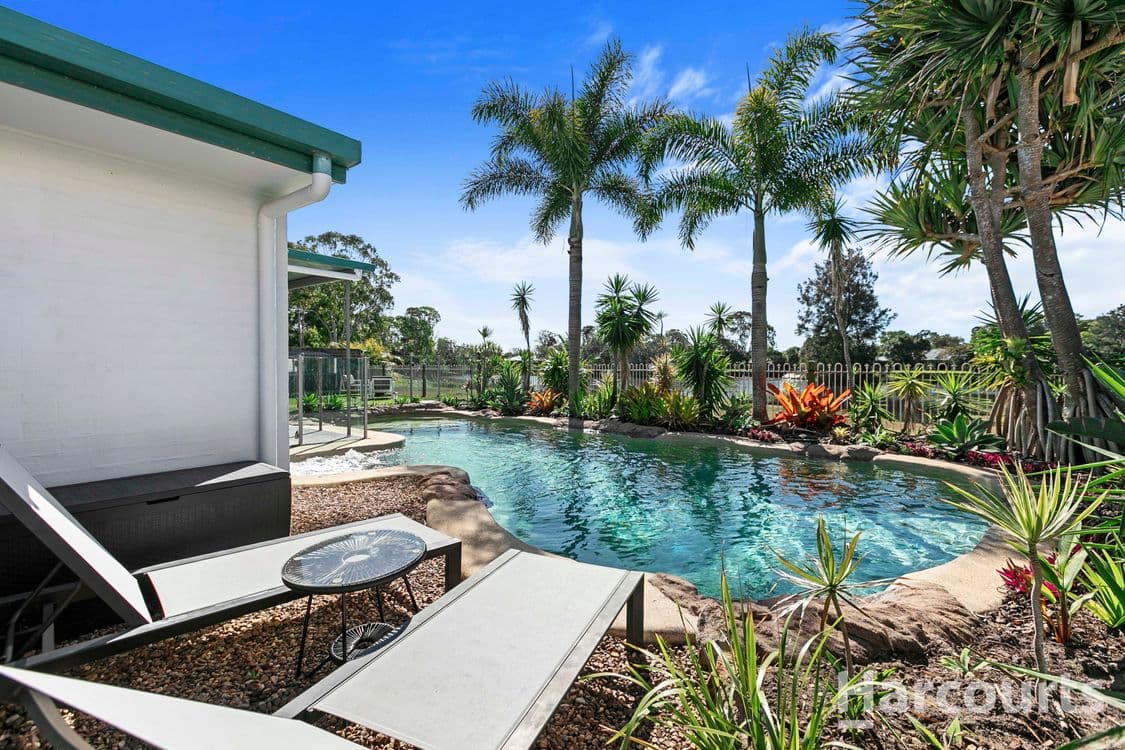 30 Lester Crescent, TORQUAY, QLD 4655, Torquay - Image 1