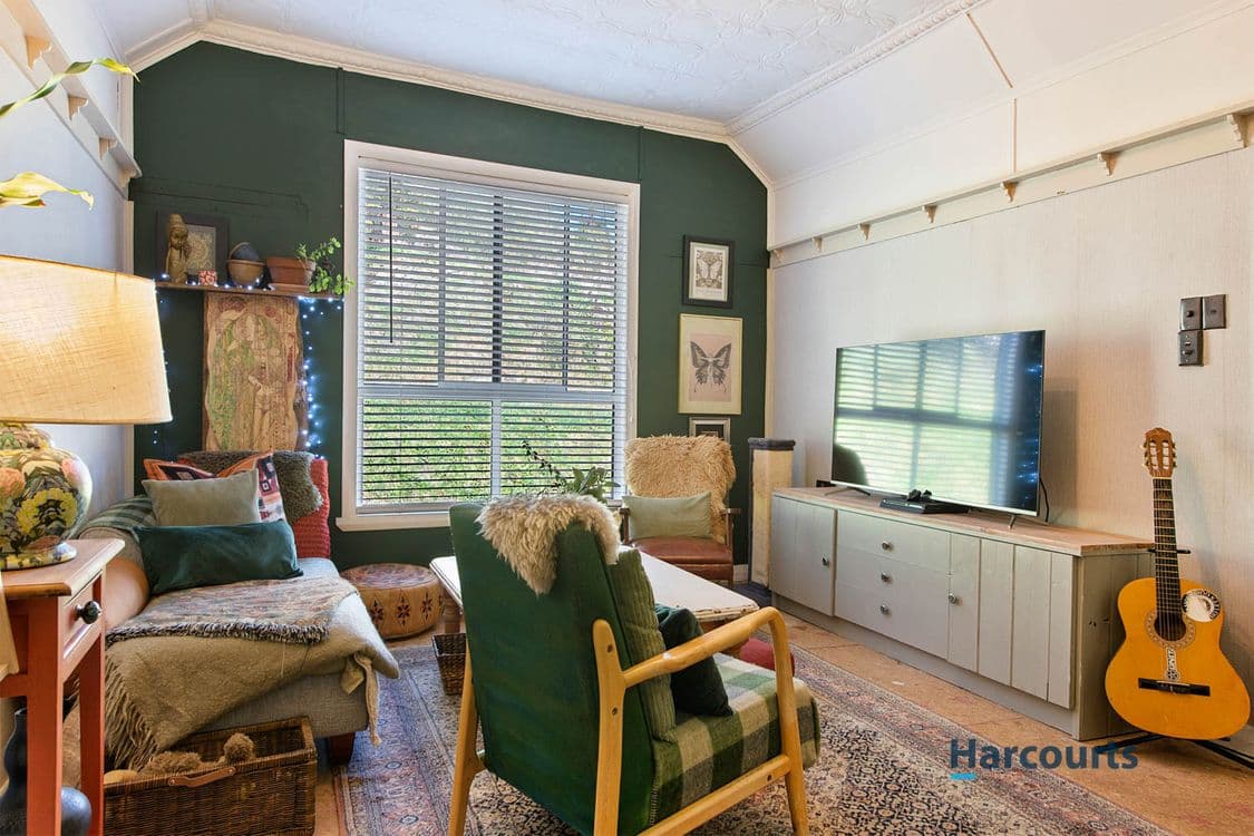 35 Hunter Street, QUEENSTOWN, TAS 7467, Queenstown - Thumbnail 2