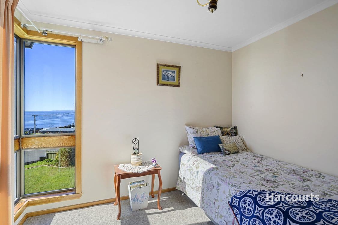 18 Kelvin Street, PENGUIN, TAS 7316, Penguin - Thumbnail 7